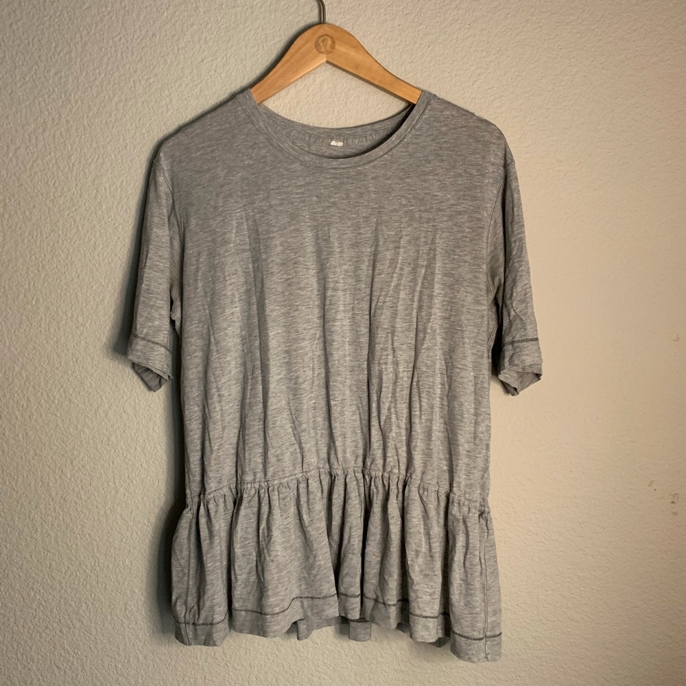 Lululemon Grey Tee